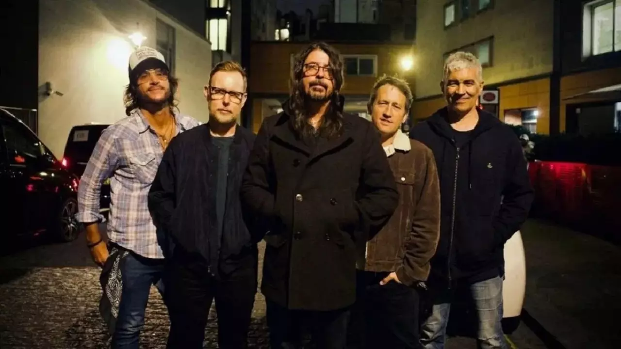 Foo Fighters estreia "But Here We Are" no Top 10 em vários países
