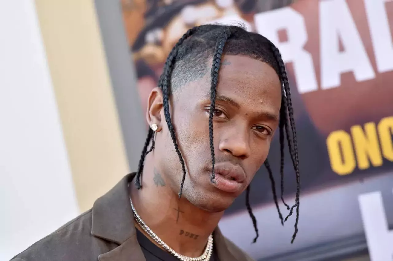 Travis Scott não será acusado criminalmente por mortes em show de 2021