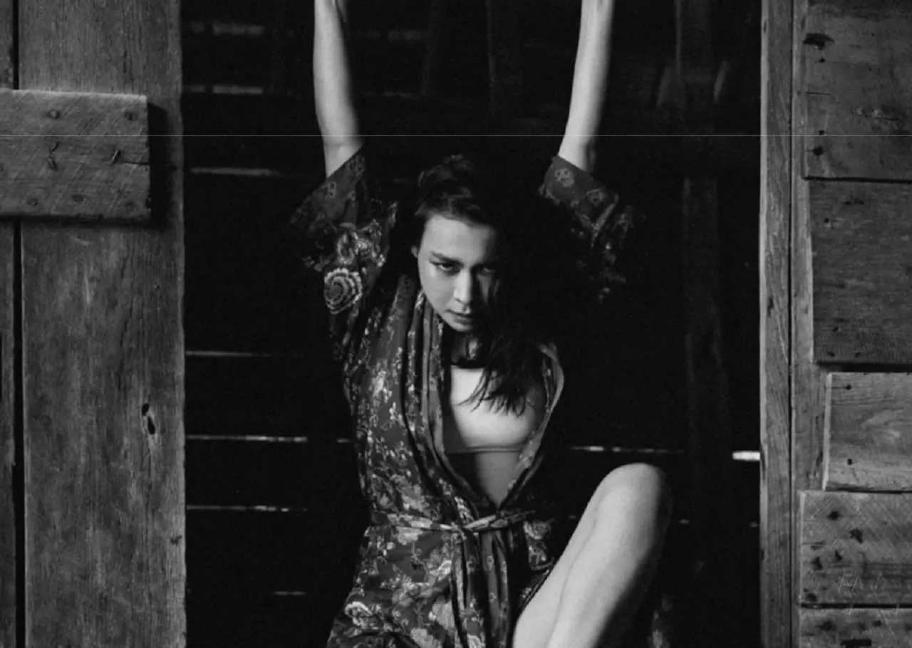 MITSKI anuncia novo álbum, The Land Is Inhospitable and So Are We