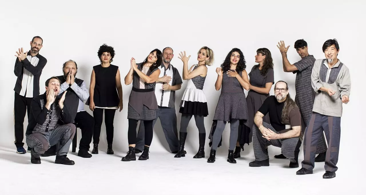Barbatuques estreia show que celebra os 25 anos do grupo