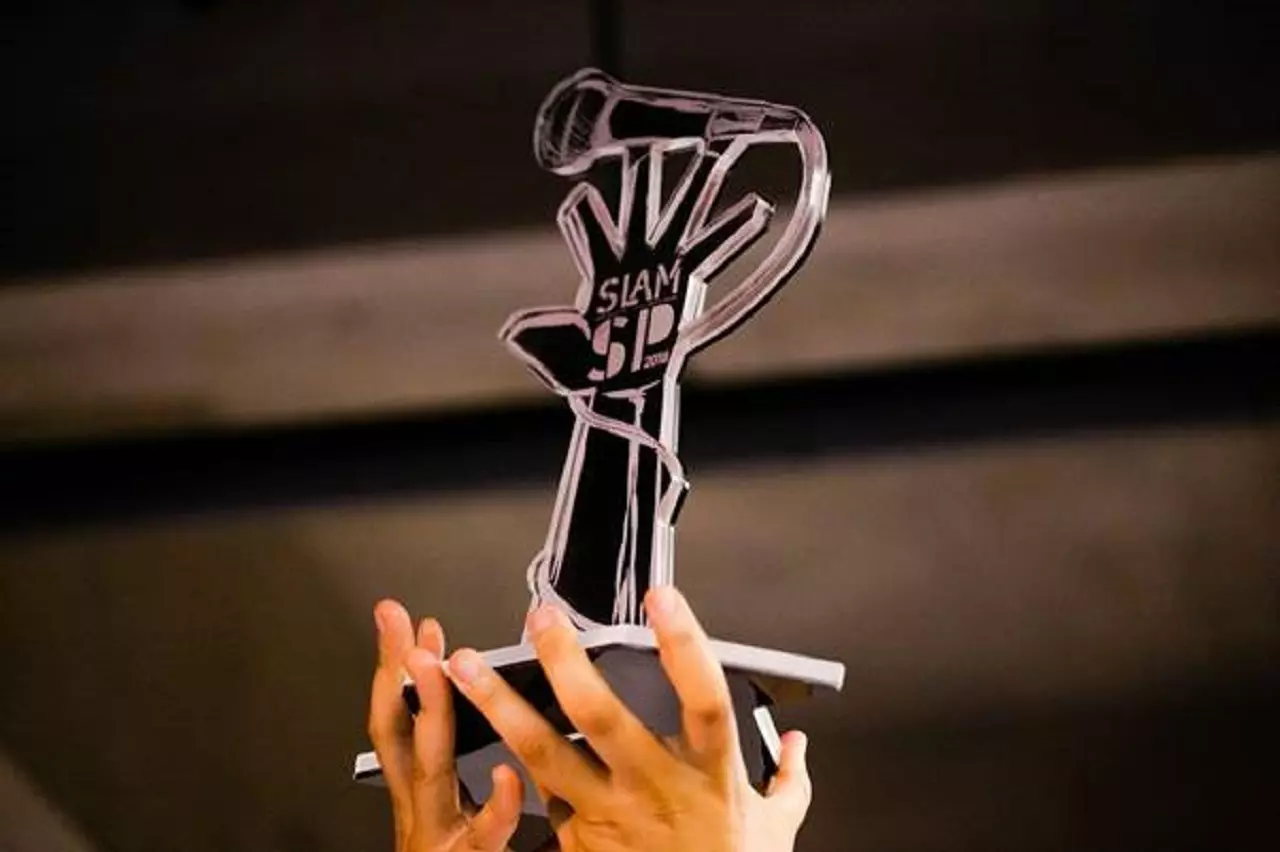 SLAM SP faz 15 anos e recebe mais de 40 poetas