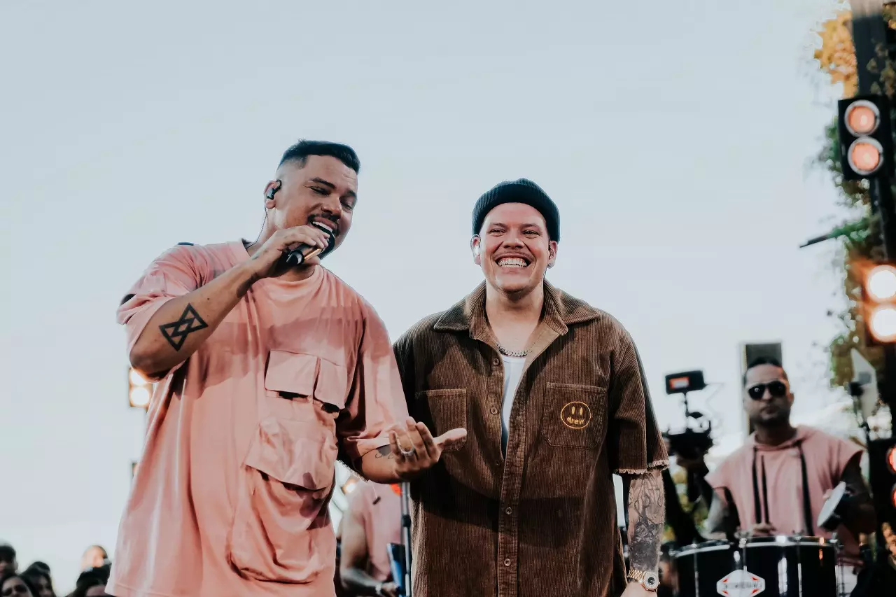 Sorriso Maroto disponibiliza 1ª parte do projeto "Sorriso Eu Gosto - No Pagode"