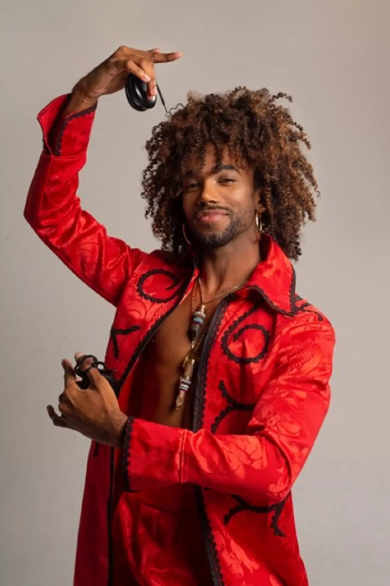 Oldd Simao confirma show no Manouche, no Rio de Janeiro