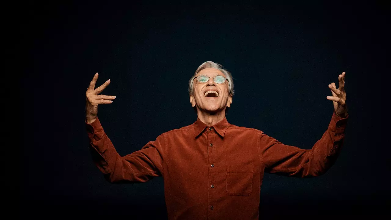 Caetano Veloso terá data extra do show especial "Transa" no Espaço Unimed