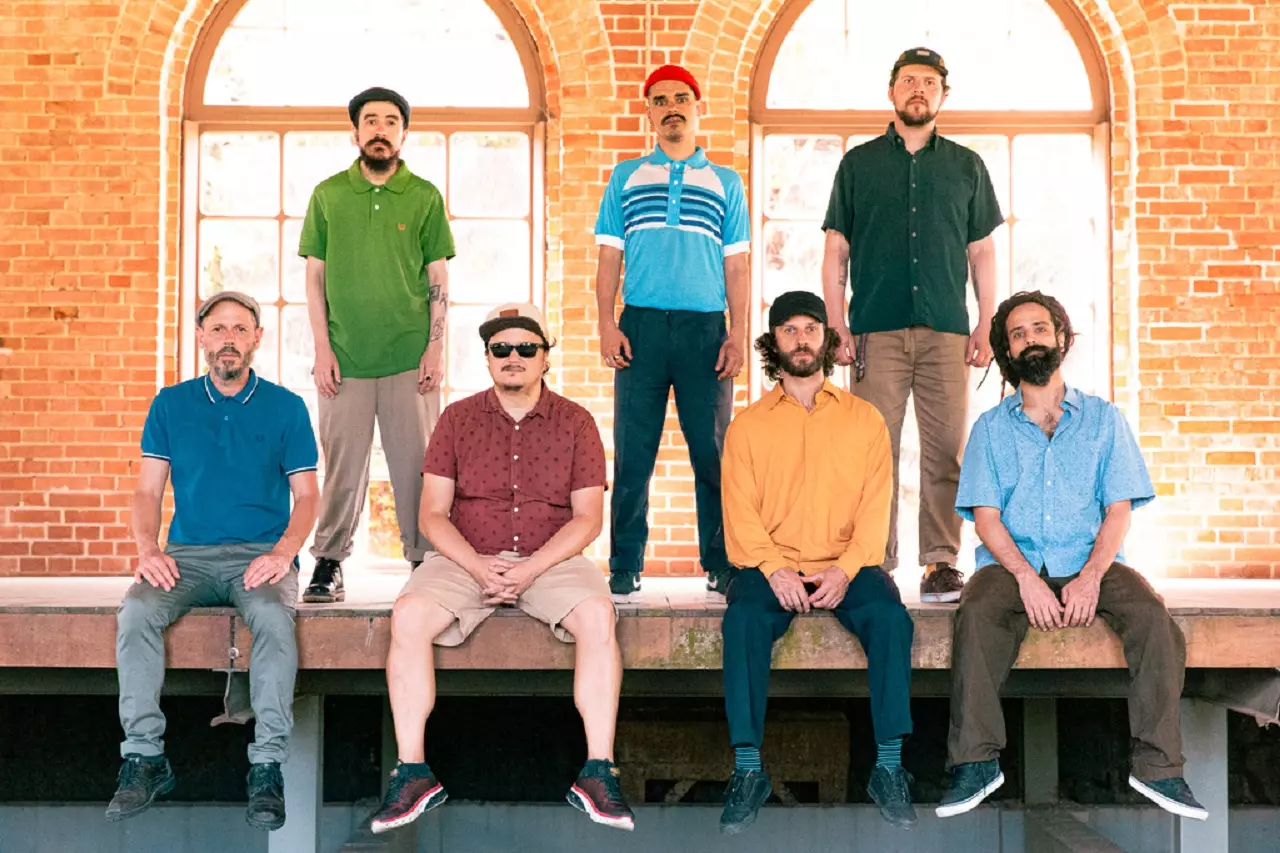 Buena Onda Reggae Club faz show gratuito na Vila Itororó