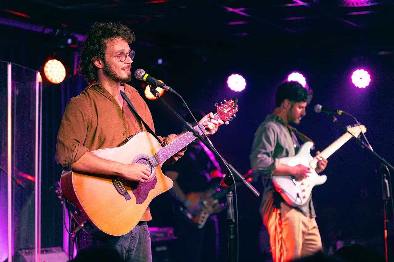 GUPE lança versão ao vivo gravado no palco do Blue Note São Paulo