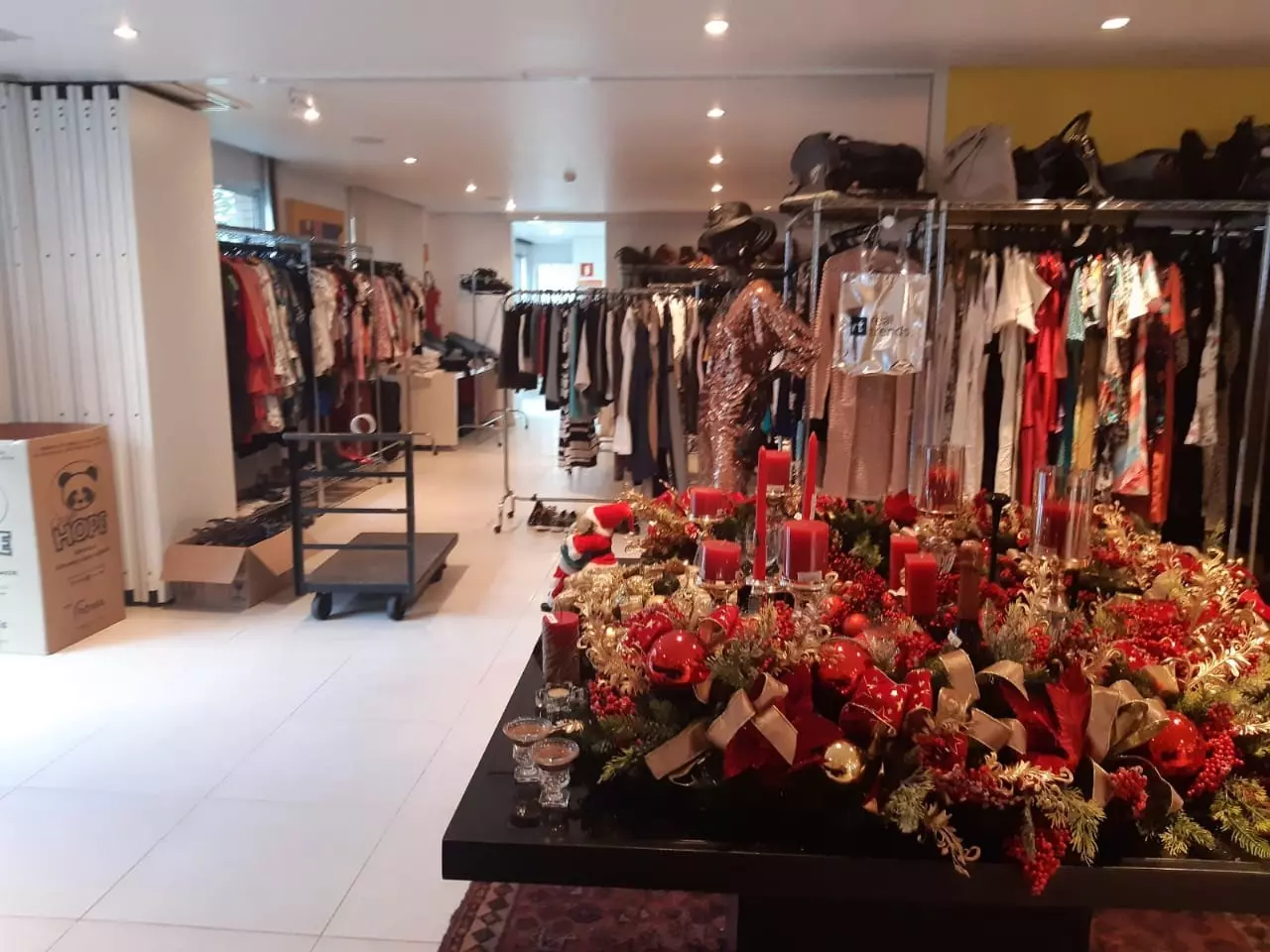Bazar especial de fim de ano da Casa Hope acontece nesta semana