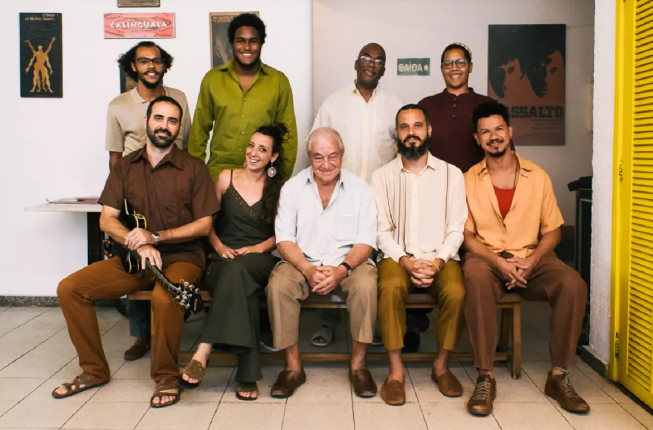 Pra Gira Girar encerra 2023 com africanto d'Os Tincoãs na Casa de Francisca