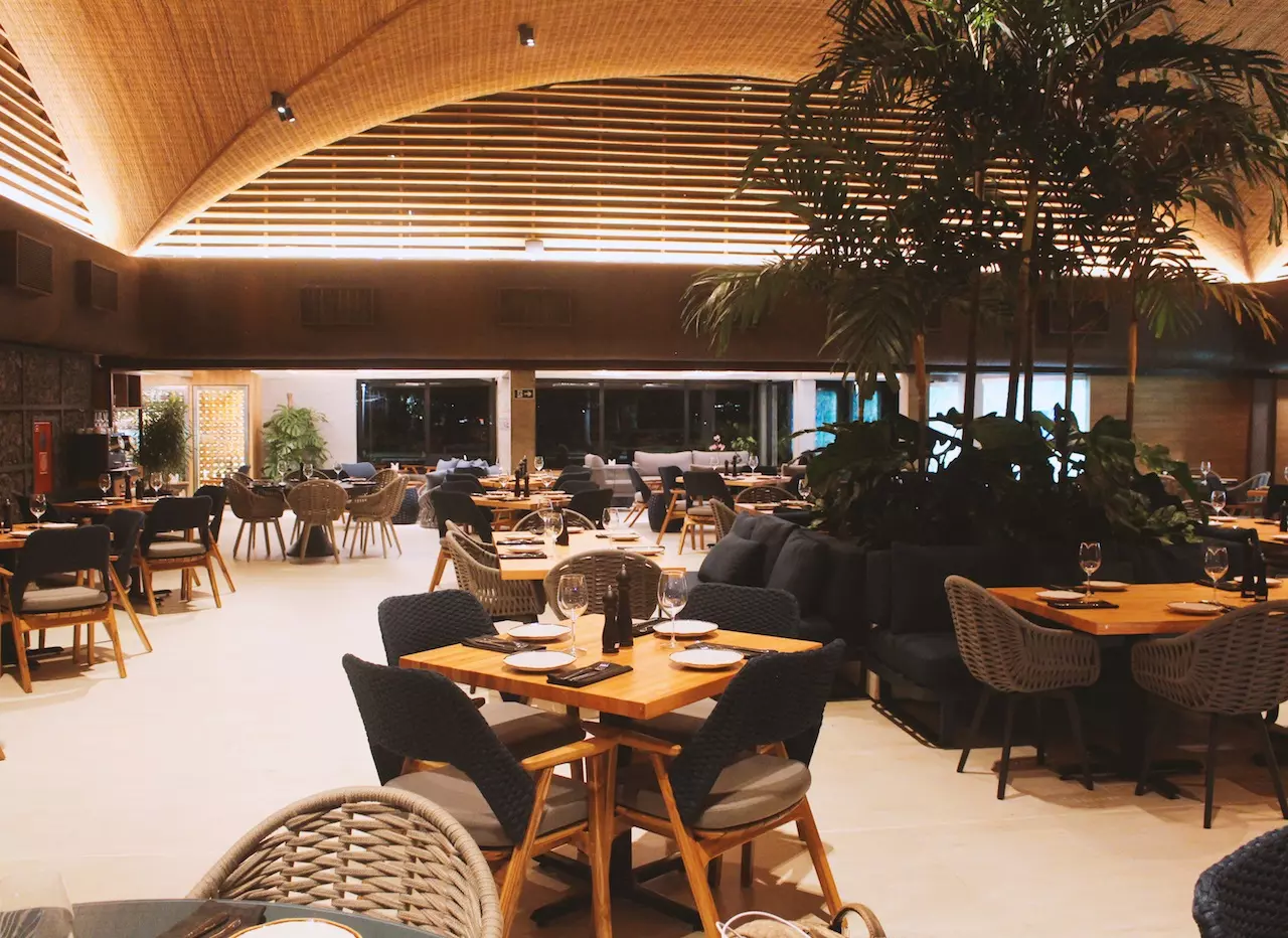 Baleia Rio's inaugura no Aterro do Flamengo com cozinha mediterrânea