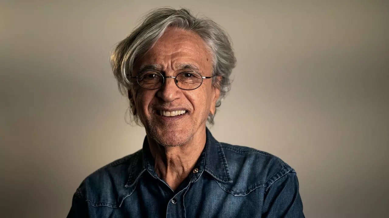 Caetano Veloso anuncia "férias radicais" após temporada de shows