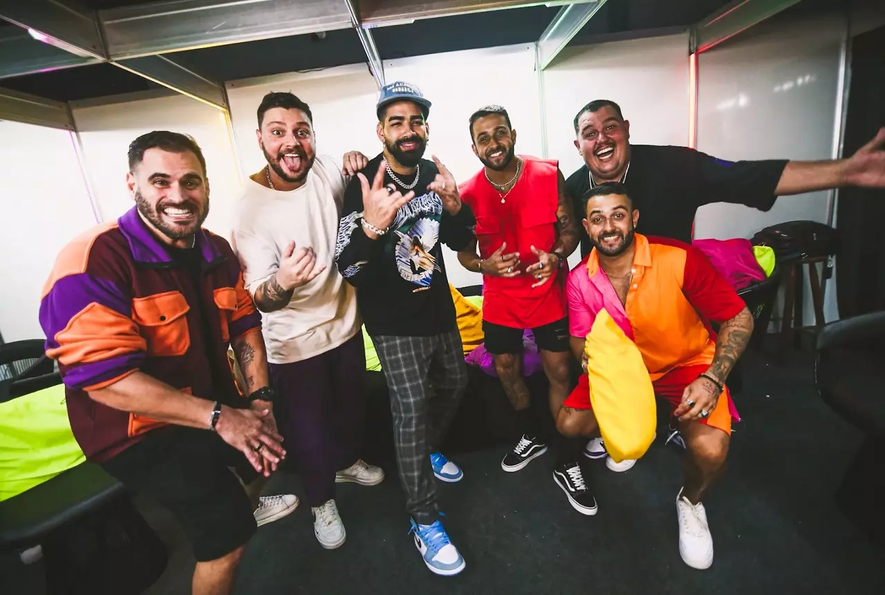 Grupo Vou Zuar lança música “Sempre Assim”, em parceria com Dilsinho