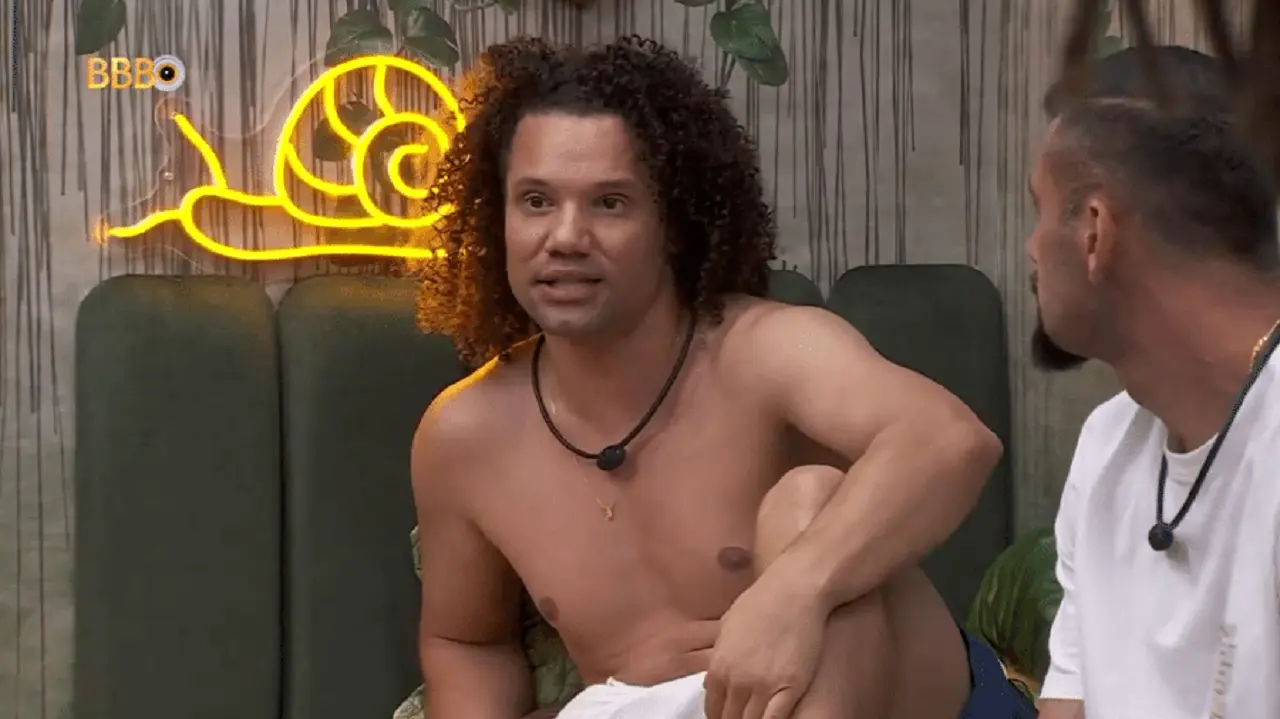 BBB 24: "Vou chorar três meses se eu sair", diz Maycon, um dos emparedados