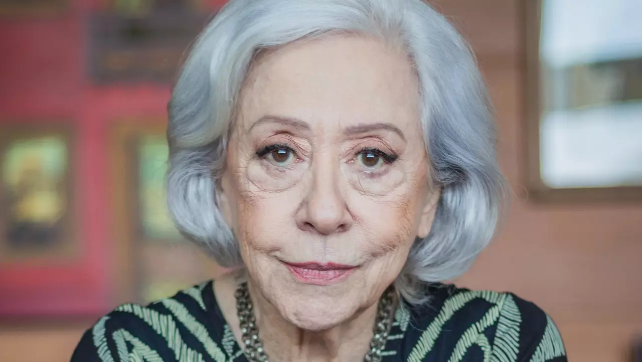 Teatro PRIO divulga programação com Fernanda Montenegro, Elisa Lucinda e mais