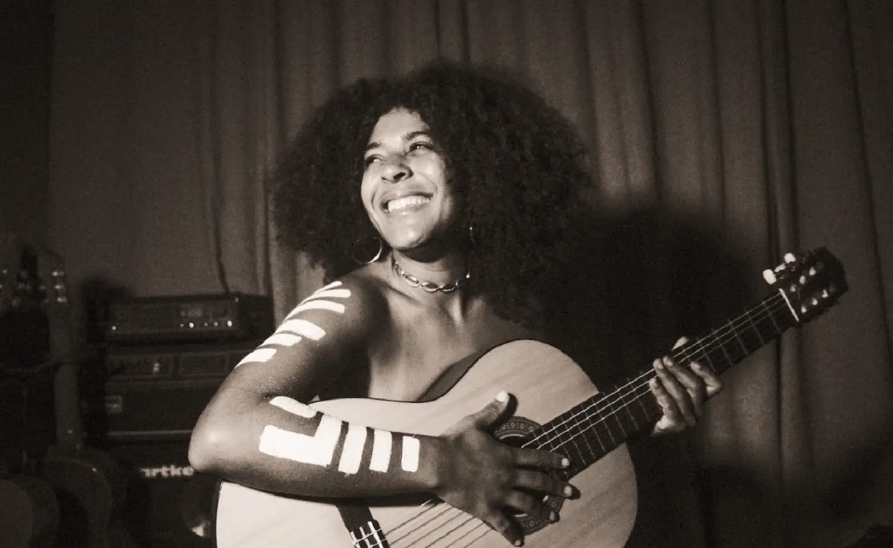 Josyara lança EP "Mandinga Multiplicação" no Sesc Avenida Paulista