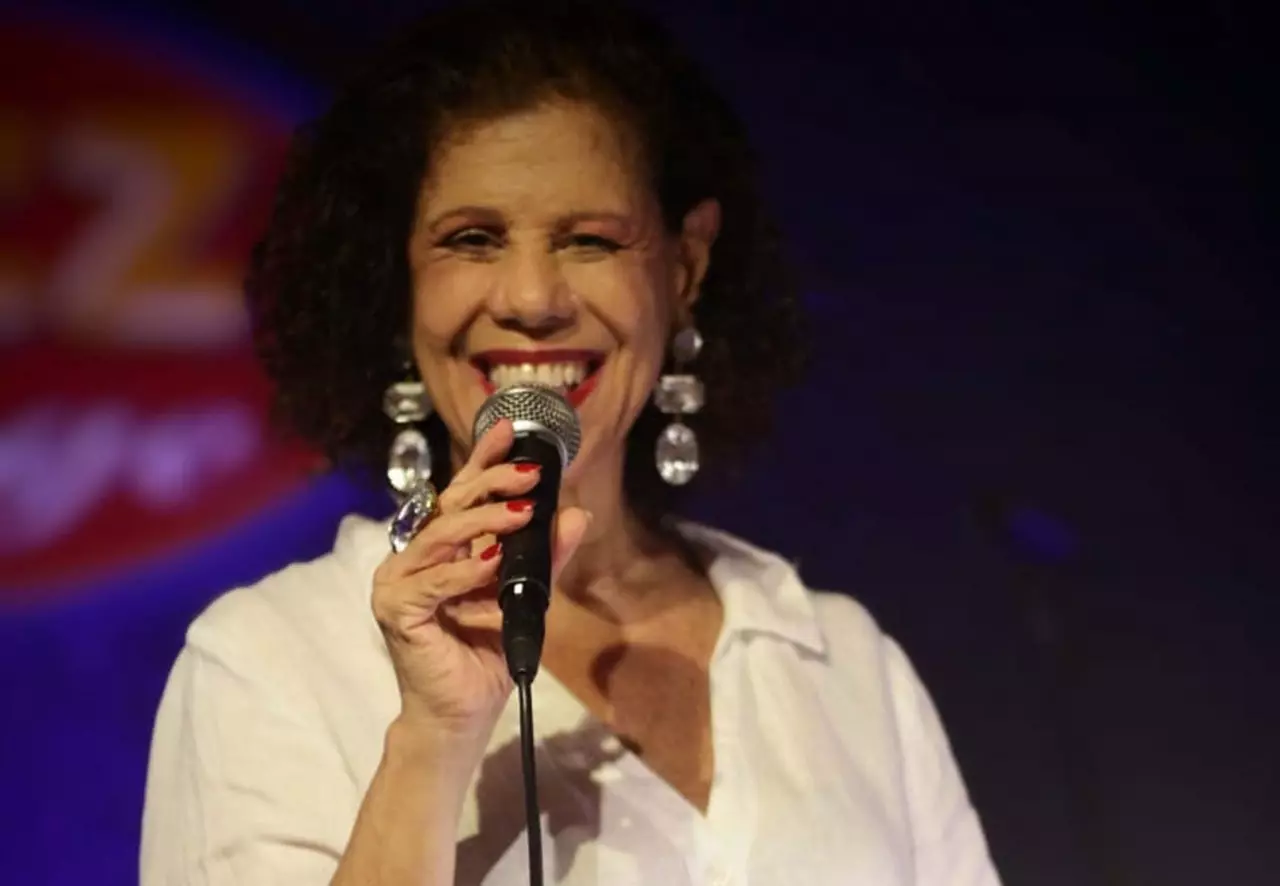 Morana Silveira celebra Leny Andrade em show na Gávea