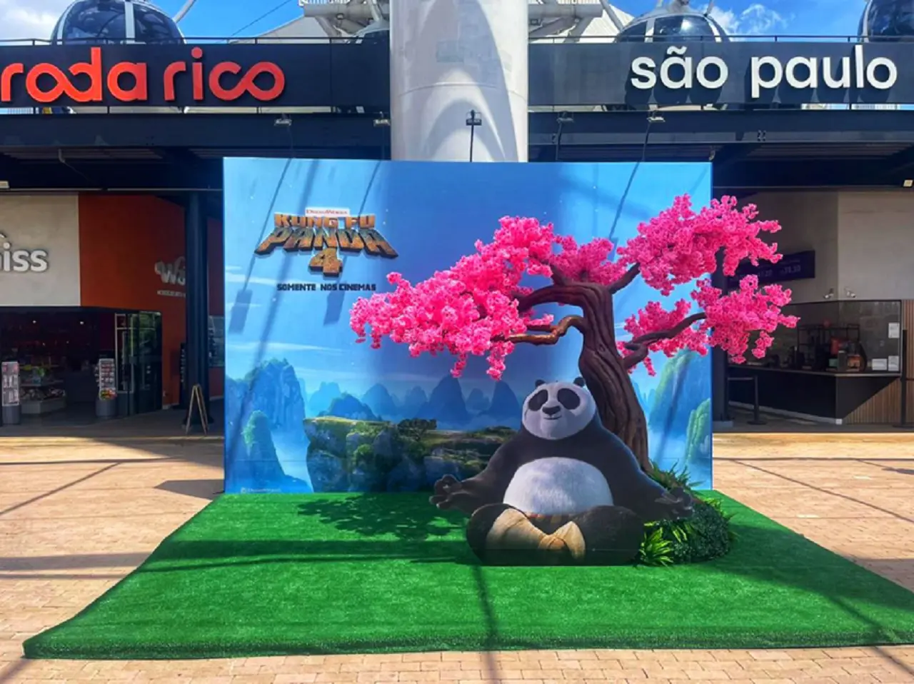 Roda Rico recebe presença do Panda Po, de Kung Fu Panda 4, em ativação especial
