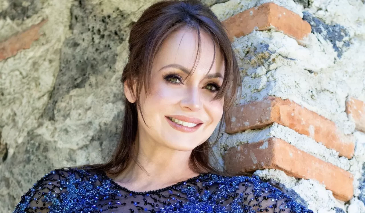 Gaby Spanic, a Usurpadora, comemora aniversário com show em São Paulo