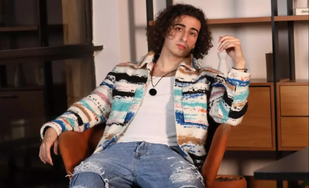 Nick Souza convida Papi AQ misturando funk carioca e mineiro em “Abre Espaço”